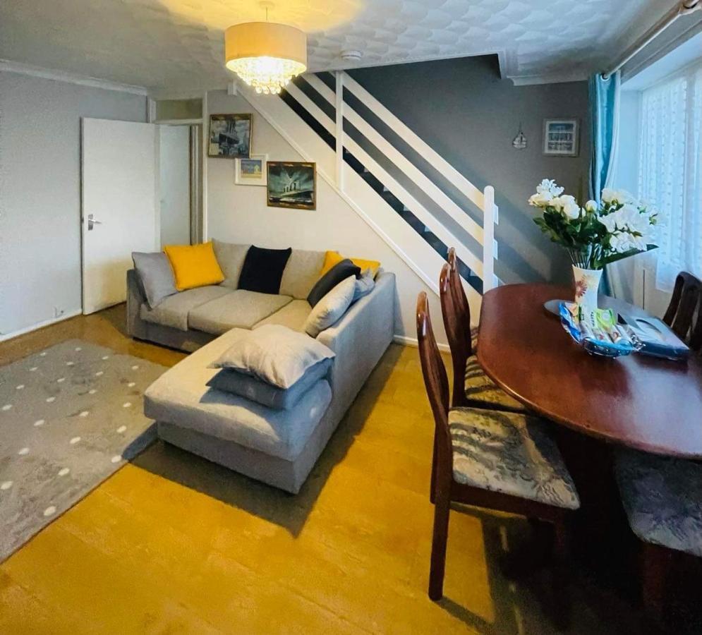 Villa Sea View 3-Bed Heated Pool Eat Bar Kids Park Lowestoft Extérieur photo