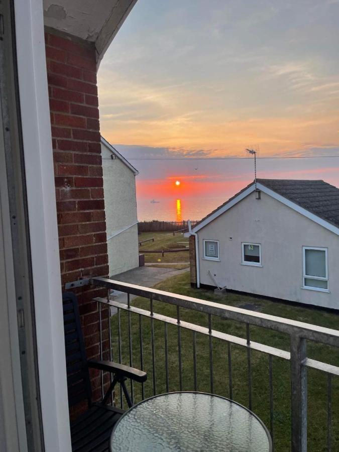 Villa Sea View 3-Bed Heated Pool Eat Bar Kids Park Lowestoft Extérieur photo