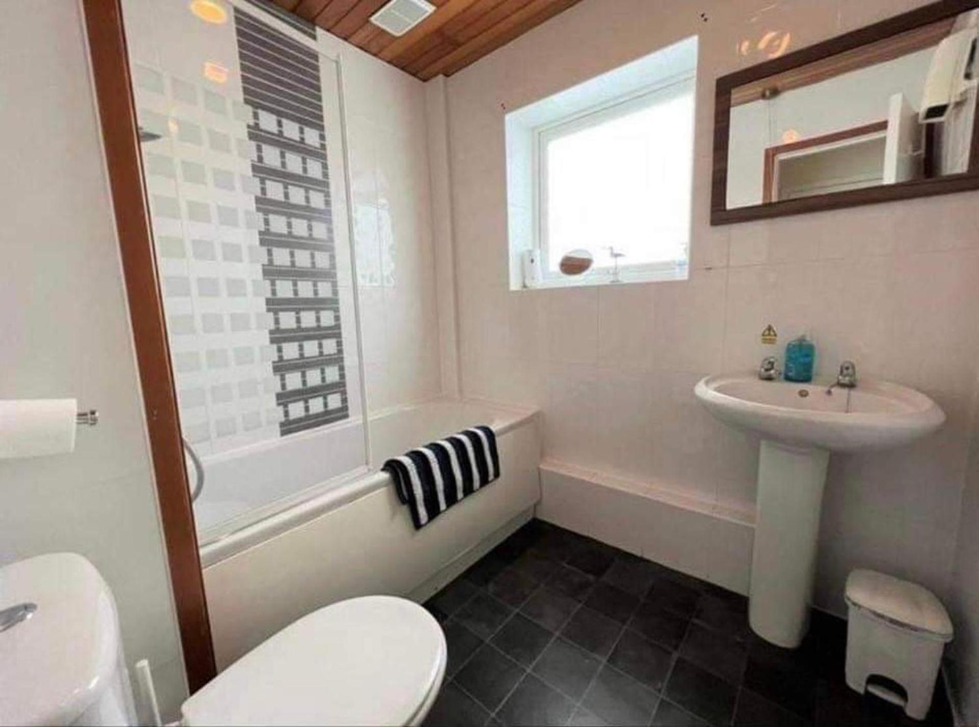 Villa Sea View 3-Bed Heated Pool Eat Bar Kids Park Lowestoft Extérieur photo