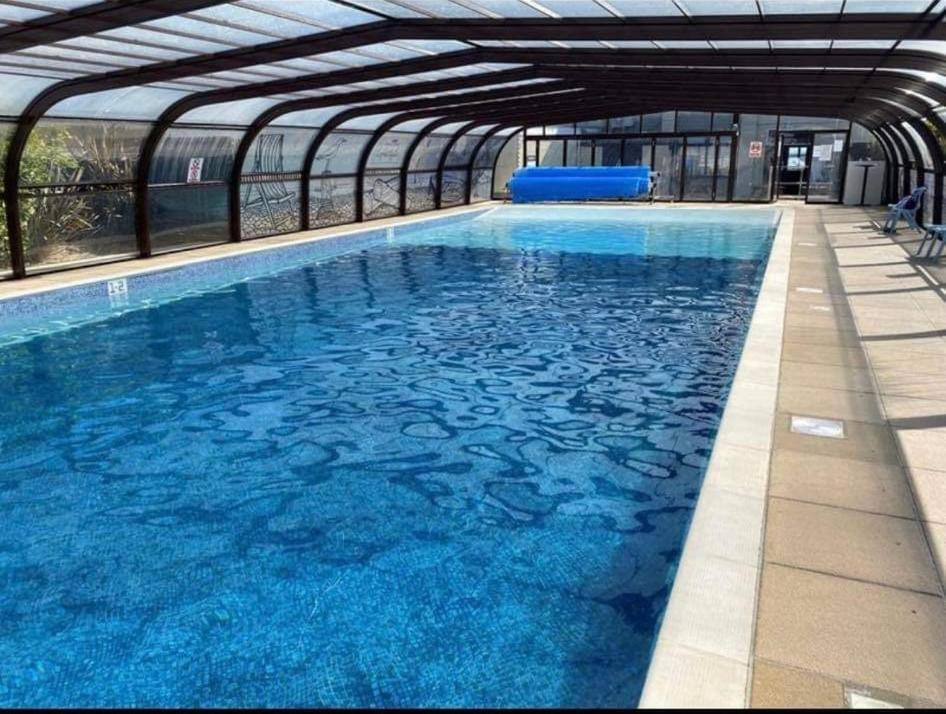 Villa Sea View 3-Bed Heated Pool Eat Bar Kids Park Lowestoft Extérieur photo