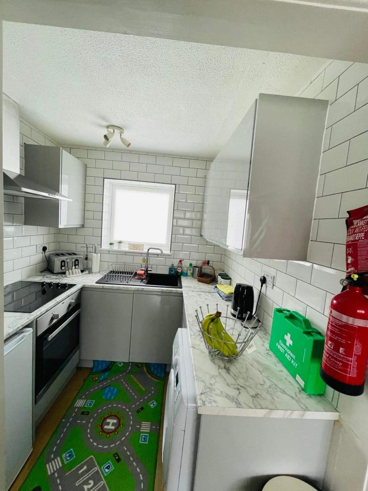 Villa Sea View 3-Bed Heated Pool Eat Bar Kids Park Lowestoft Extérieur photo
